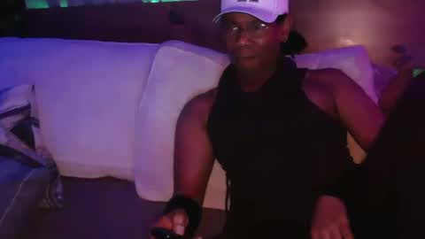 Snapshot of skyonetoo3 chatting on 03-03-25, 05:31 skyonetoo3 online show from 03-03-25, 05:31