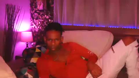 Snapshot of skyonetoo3 chatting on 11-01-25, 10:45 skyonetoo3 online show from 11-01-25, 10:45