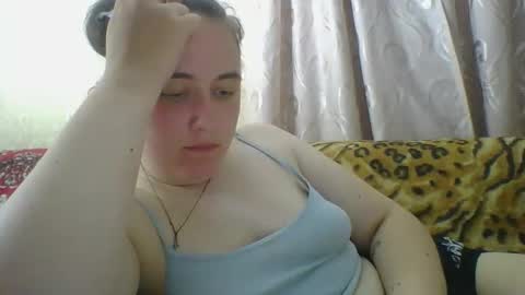 skyressie333 online show from 05-03-26, 07:20