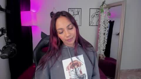 Snapshot of skyssoul chatting on 02-24-26, 10:41 cielo online show from 02-24-26, 10:41