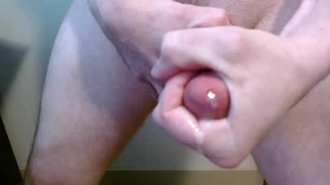 Snapshot of skyuuwz chatting on 12-19-24, 06:23 skyuuwz online show from 12-19-24, 06:23