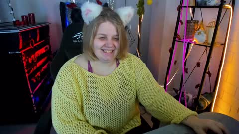 Snapshot of sladadeew chatting on 01-06-25, 09:19 Slada Deew online show from 01-06-25, 09:19