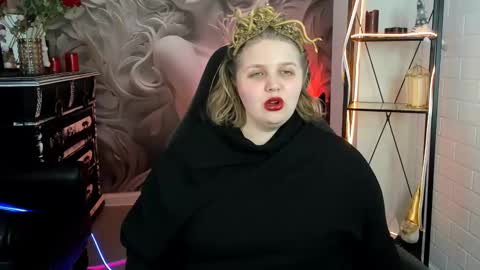 Snapshot of sladadeew chatting on 02-13-25, 03:14 Slada Deew online show from 02-13-25, 03:14