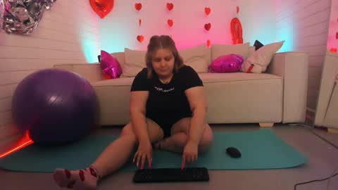 Snapshot of sladadeew chatting on 03-03-25, 03:53 Slada Deew online show from 03-03-25, 03:53