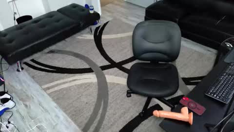 nasty twitter KASHCARTERATL online show from 12-20-25, 08:16