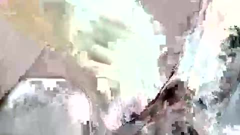 Snapshot of slash1710 chatting on 11-12-25, 08:52 Z online show from 11-12-25, 08:52