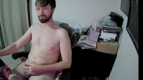 Snapshot of slave2pussy chatting on 12-15-25, 05:55 slave2pussy online show from 12-15-25, 05:55