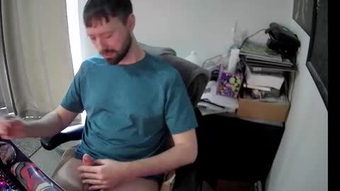 Snapshot of slave2pussy chatting on 01-31-26, 07:45 slave2pussy online show from 01-31-26, 07:45