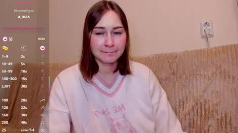 Snapshot of sleeeepy_af chatting on 05-28-26, 06:38 Alice online show from 05-28-26, 06:38