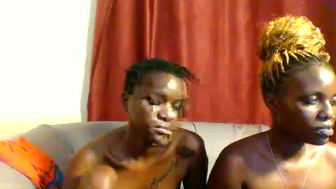 Snapshot of sleek_ass chatting on 03-10-25, 04:14 sleek_ass online show from 03-10-25, 04:14