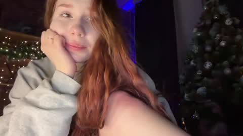 Snapshot of sleepycode002 chatting on 12-25-24, 06:20 JoO online show from 12-25-24, 06:20