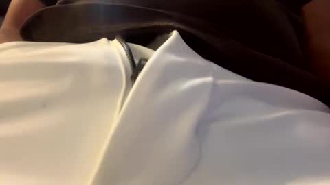 Snapshot of slick2285 chatting on 02-09-26, 05:22 slick2285 online show from 02-09-26, 05:22