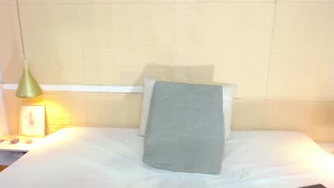 Snapshot of slim_chocobar18 chatting on 12-20-24, 01:54 slim_chocobar18 online show from 12-20-24, 01:54