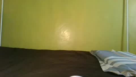 Snapshot of slim_girl01 chatting on 06-19-26, 08:07 slim_girl01 online show from 06-19-26, 08:07