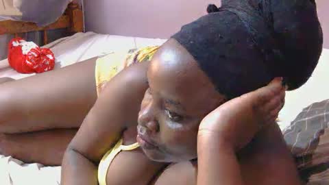 Snapshot of slim_joy chatting on 05-02-26, 07:24 slim_joy online show from 05-02-26, 07:24
