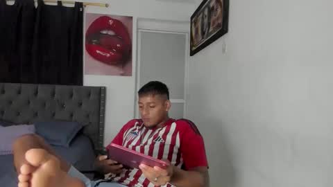 Snapshot of slim_master12 chatting on 06-02-26, 11:51 slim_master12 online show from 06-02-26, 11:51