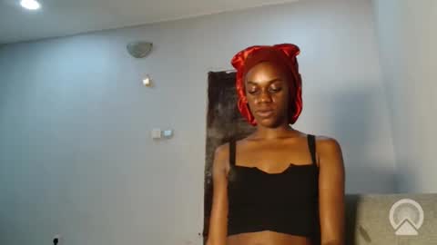 Snapshot of slimbaby16 chatting on 11-28-25, 04:59 Slim online show from 11-28-25, 04:59