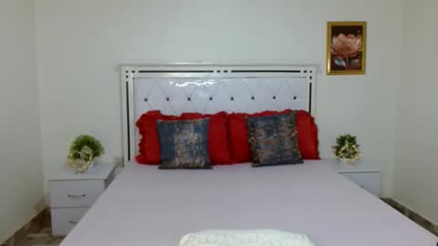 Snapshot of slimebonie chatting on 10-02-25, 07:10 purity online show from 10-02-25, 07:10