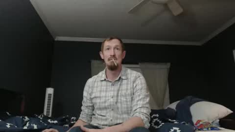 Snapshot of slimjp chatting on 02-16-26, 01:02 slimjp online show from 02-16-26, 01:02