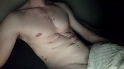 Snapshot of slimnlean chatting on 12-16-25, 03:22 slimnlean online show from 12-16-25, 03:22