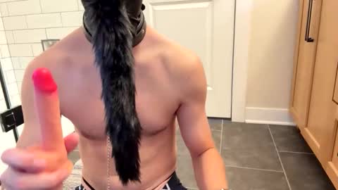 Snapshot of slimpickens44 chatting on 11-12-25, 03:56 slimpickens44 online show from 11-12-25, 03:56