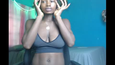 Snapshot of slimzyx chatting on 03-01-25, 08:23 slimzyx online show from 03-01-25, 08:23