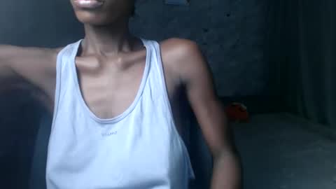 Snapshot of slimzyx chatting on 11-10-25, 08:08 slimzyx online show from 11-10-25, 08:08