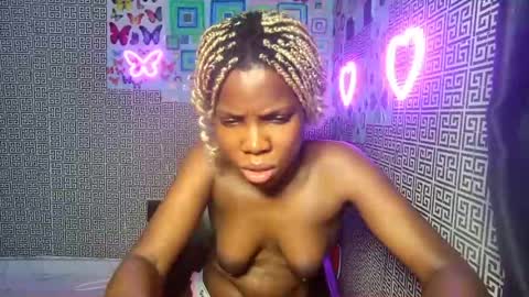 Snapshot of slimzyxdoll chatting on 06-10-26, 07:57 slimzyxdoll online show from 06-10-26, 07:57