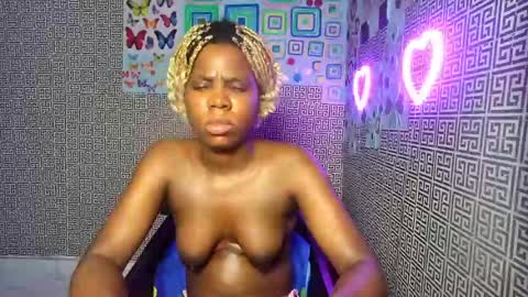 Snapshot of slimzyxdoll chatting on 07-01-26, 03:41 slimzyxdoll online show from 07-01-26, 03:41