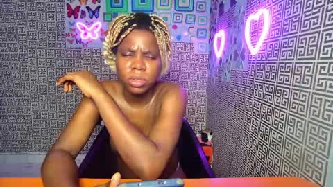 Snapshot of slimzyxdoll chatting on 07-16-26, 11:22 slimzyxdoll online show from 07-16-26, 11:22