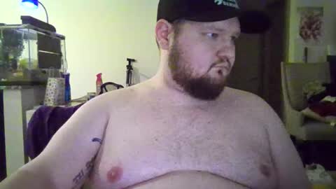 Snapshot of slipinside3 chatting on 12-17-25, 04:18 Matt online show from 12-17-25, 04:18