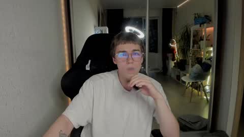 Mila online show from 12-26-24, 03:53