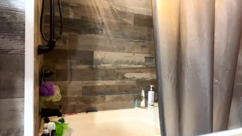 slmjjon online show from 09-20-25, 07:26