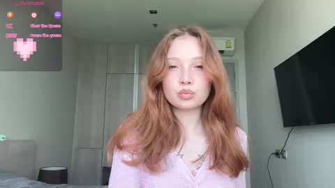 Snapshot of slola_li chatting on 03-02-25, 03:34 Lola and Li - online show from 03-02-25, 03:34