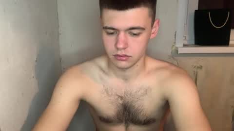 Snapshot of slowburner_ chatting on 03-04-26, 08:26 Mike online show from 03-04-26, 08:26