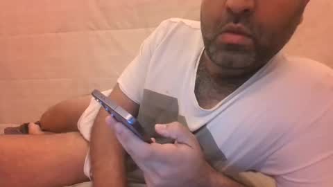 Slut Boi Jeet online show from 01-10-25, 08:26