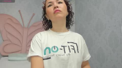 Paola  online show from 03-06-25, 11:03