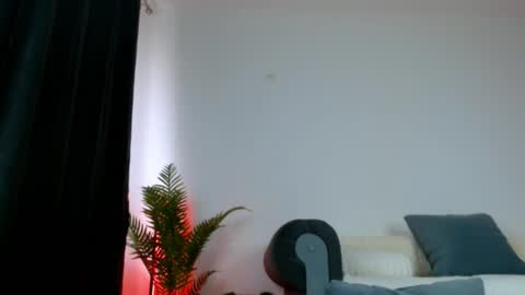 Ariana online show from 06-05-26, 07:14
