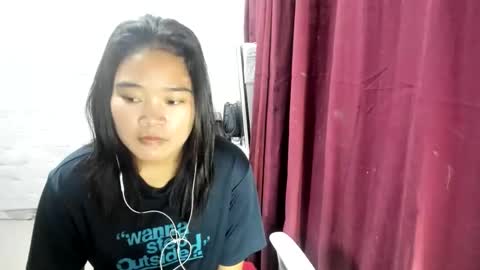 Snapshot of slutgirl27884425 chatting on 03-02-26, 03:30 ANGELICA online show from 03-02-26, 03:30