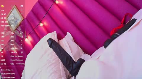 Snapshot of slutlittlecamila chatting on 02-11-25, 06:30 CAMILA online show from 02-11-25, 06:30