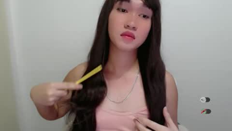 Snapshot of slutty_francine chatting on 10-30-25, 06:26 FRANCINE online show from 10-30-25, 06:26