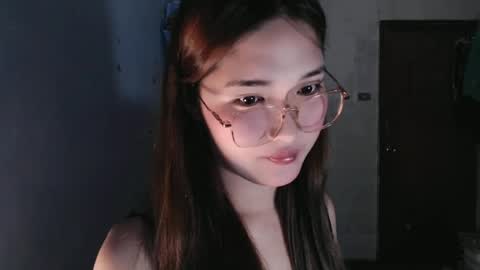 Snapshot of slutty_hannaxx chatting on 06-30-26, 11:17 slutty_hannaxx online show from 06-30-26, 11:17