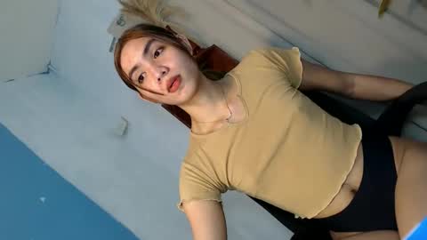 Snapshot of slutty_rose69 chatting on 01-06-26, 02:21 slutty_rose69 online show from 01-06-26, 02:21