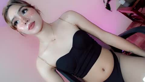 slutty_rose69 online show from 04-30-26, 09:19