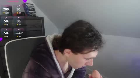 Natsu online show from 03-11-26, 04:57