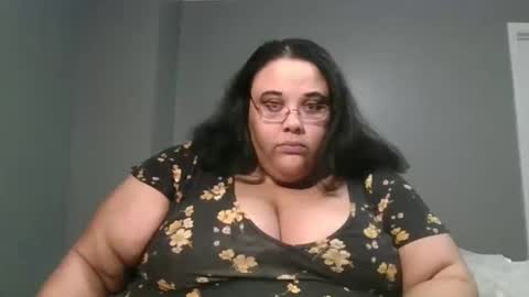 Snapshot of sluttyjess31 chatting on 04-21-26, 01:53 Jessica online show from 04-21-26, 01:53