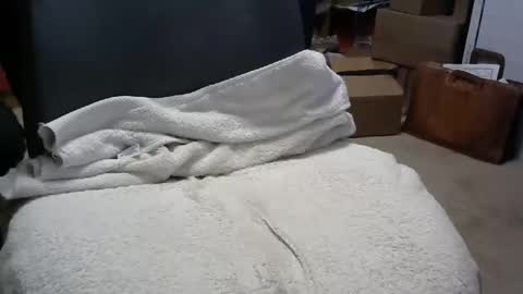 Snapshot of sluttyslave81 chatting on 03-26-26, 06:19 sluttyslave81 online show from 03-26-26, 06:19