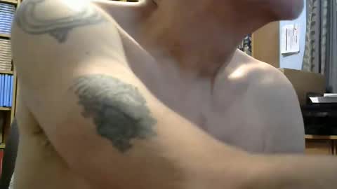 Snapshot of sluttyslave81 chatting on 05-21-26, 07:26 sluttyslave81 online show from 05-21-26, 07:26