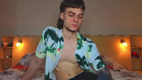 Gus online show from 05-07-26, 02:22
