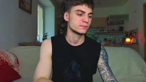 Gus online show from 05-14-26, 03:46
